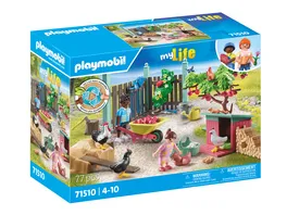 PLAYMOBIL 71510 my Life Kleine Huehnerfarm im Tiny Haus Garten