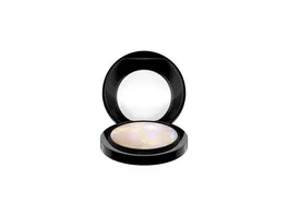 MAC Mineralize Skinfinish Powder