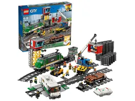 LEGO City 60198 Gueterzug Set mit Motor Spielzeug Zug mit Fernbedienung