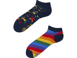 MANY MORNINGS Unisex Sneaker Socken Rainbow