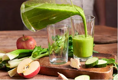 Grüner Superfood-Smoothie