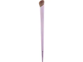 essence concealer brush