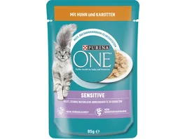 PURINA ONE Sensitive mit Huhn und Karotten