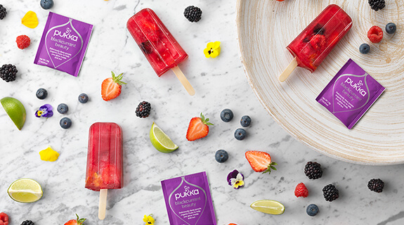 Cassis Ice Pops von Pukka