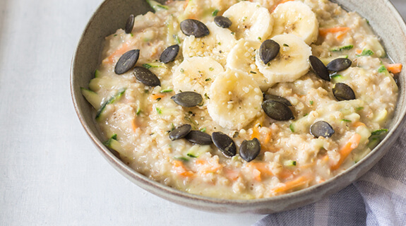 Zucchini-Karotten-Porridge